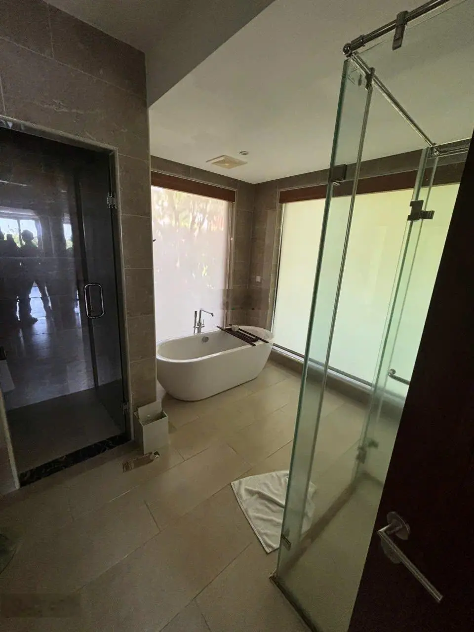 Bán biệt thự Movenpick Cam Ranh Resort, 26 tỷ, 448 m2, 4PN, 3WC