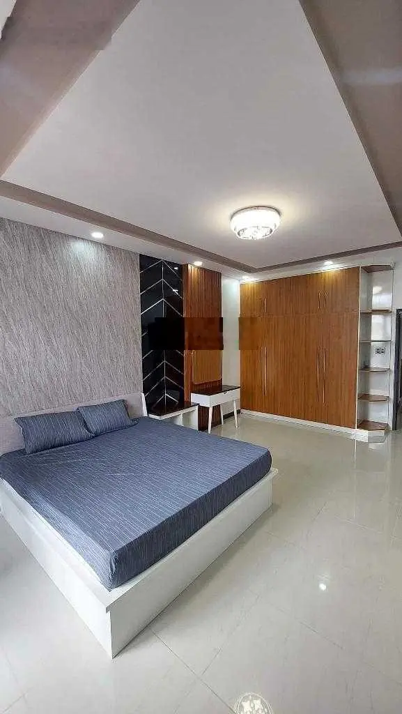 Nhà 3 tầng - ngang 4,7*16m - xe hơi vào nhà - Tân Quy, Quận 7 - chỉ 8 tỷ 650