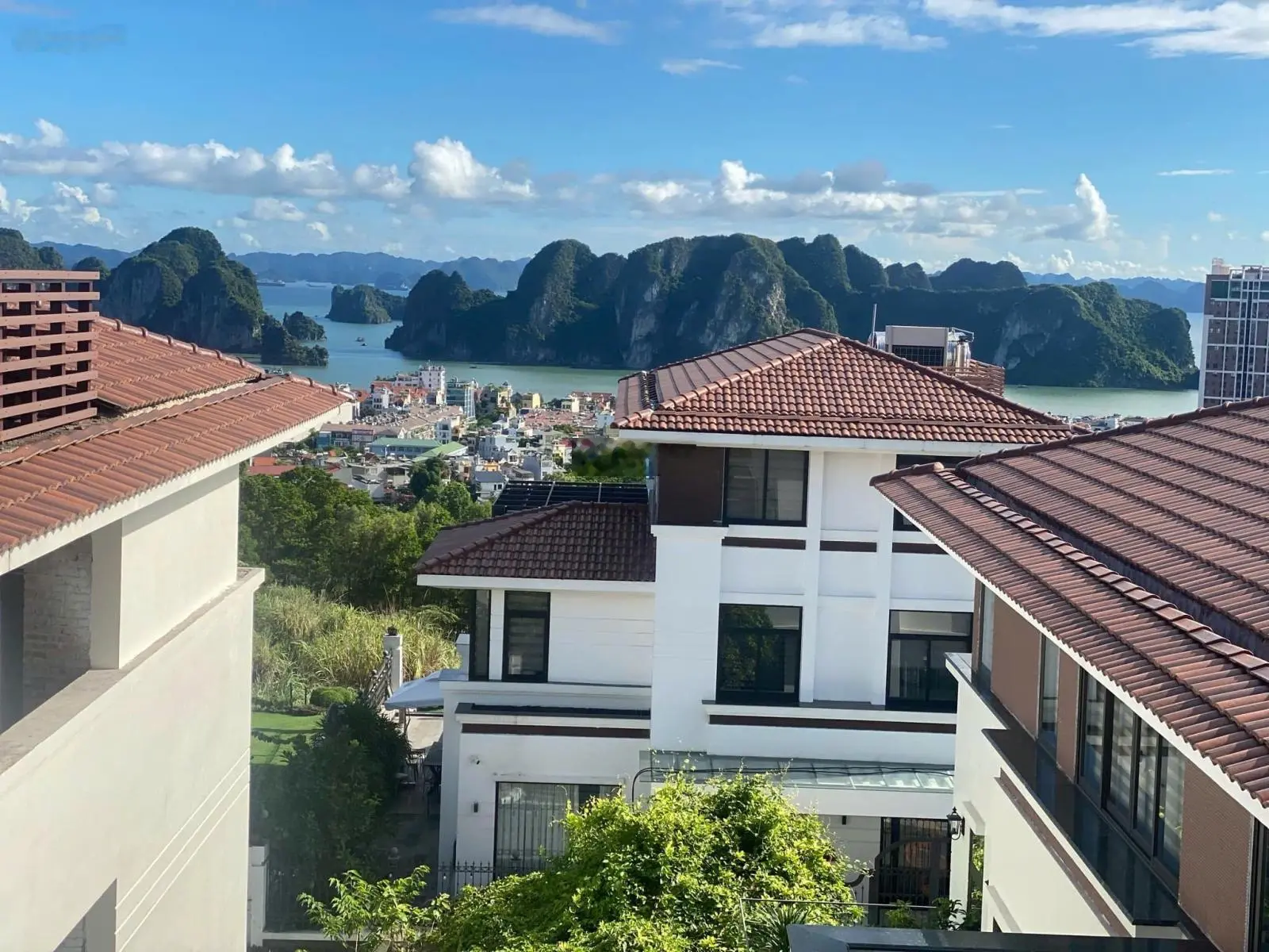 HOT!!! Chính chủ bán biệt thự view Vịnh Hạ Long tại FLC Ha Long Bay Golf Club & Luxury Resort