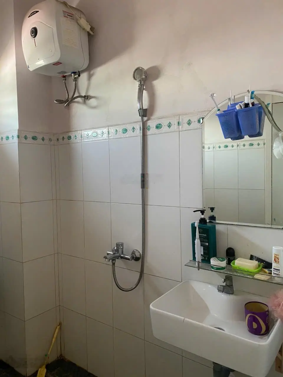 Bán nhà mặt phố Nam Cao, 10,5 tỷ, 230m2, 3PN, 2WC, pháp lý đầy đủ, tiện ích xung quanh