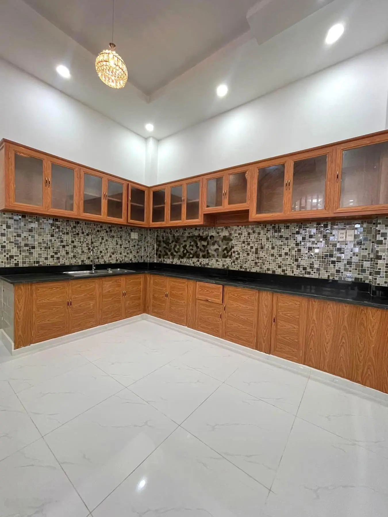 Chủ nhà bán gấp 71,5m2/3tỷ850 Nguyễn Trãi P3 Quận 5. Đang cho thuê 30 triệu/tháng gần ĐH Sài Gòn