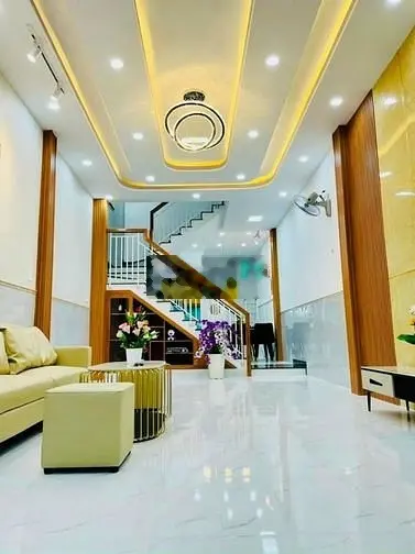 Bán nhà đường Nguyễn Sỹ Sách, P.15, Q. Tân Bình. DT: 4x15m. Giá 5 tỷ