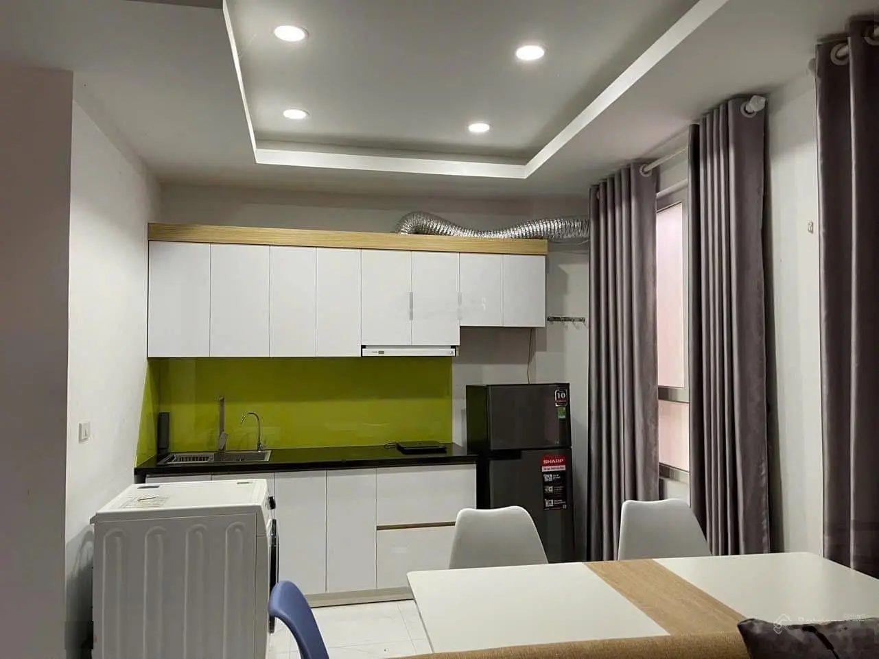 Bán nhà chính chủ phố Nguyễn Đình Thi Thuỵ Khuê Tây Hồ 50m2 7 tầng thang máy view hồ ô tô vài bước