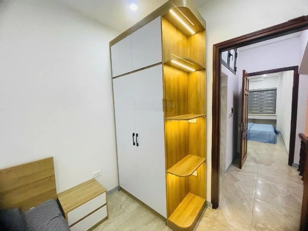 Bán gấp NR 5PN, 4WC, 30m2 tại Trần Khát Chân, 7,86 tỷ, Hai Bà Trưng, Hà Nội