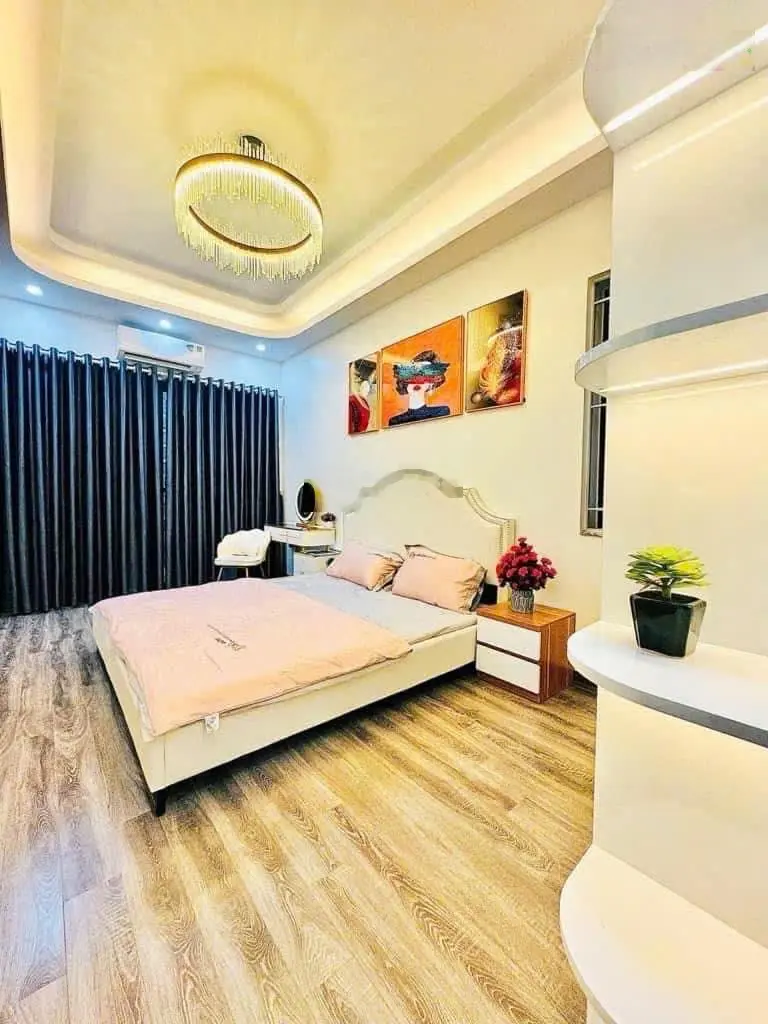 Chính chủ cần bán căn nhà 30m2, đường văn tiến dũng, 4,75 tỷ vnd, sát đường tây thăng long