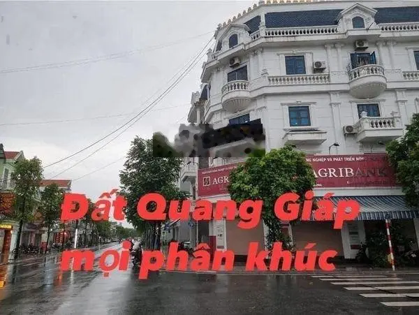 Cần bán 1 lô đường đôi kdc lễ quán , phường thạch khôi . dt:65m2 lh: 0988 797 ***