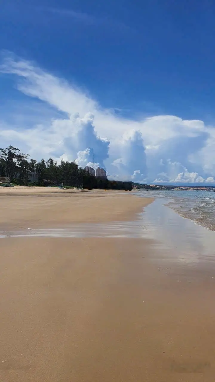 Cần bán đất biển góc 2 mặt tiền Nguyễn Cơ Thạch - Mũi Né, giá tốt Phan Thiết