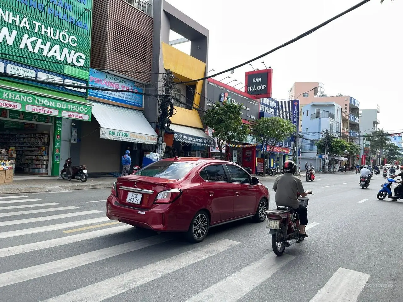 Cần bán nhà 1 trệt 1 lầu mặt tiền kinh doanh đường Cách Mạng Tháng 8 ngay chợ Biên Hoà