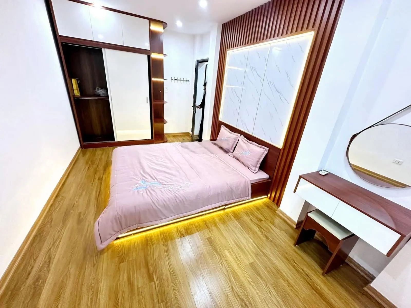 Tập thể Khương Trung, Thanh Xuân, 4 phòng ngủ, 100m2, chỉ nhỉnh 3 tỷ