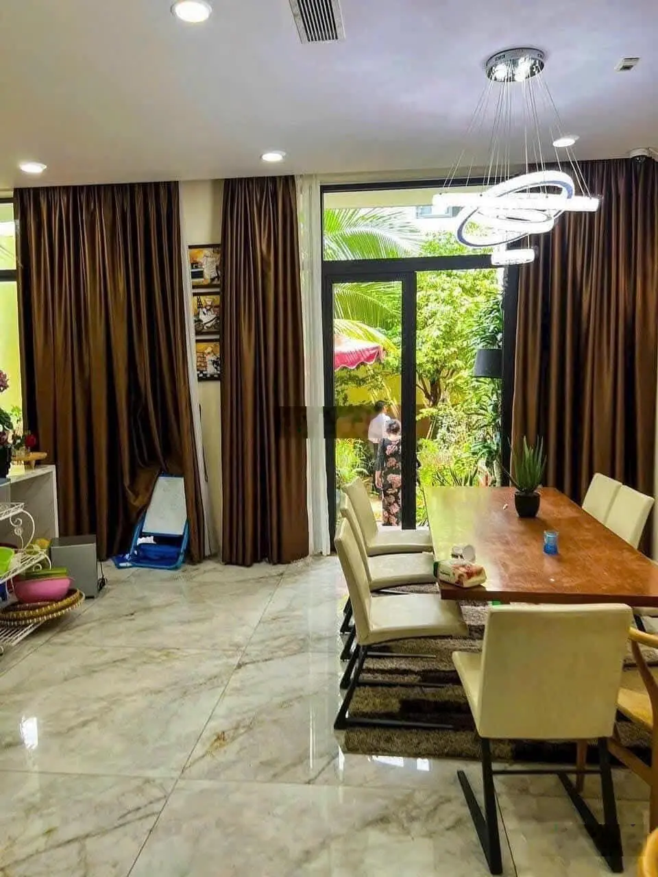 Bán nhà mặt phố Nguyễn Tất Thành, 18,8 tỷ, 310m2, đẹp, nhiều tiện ích