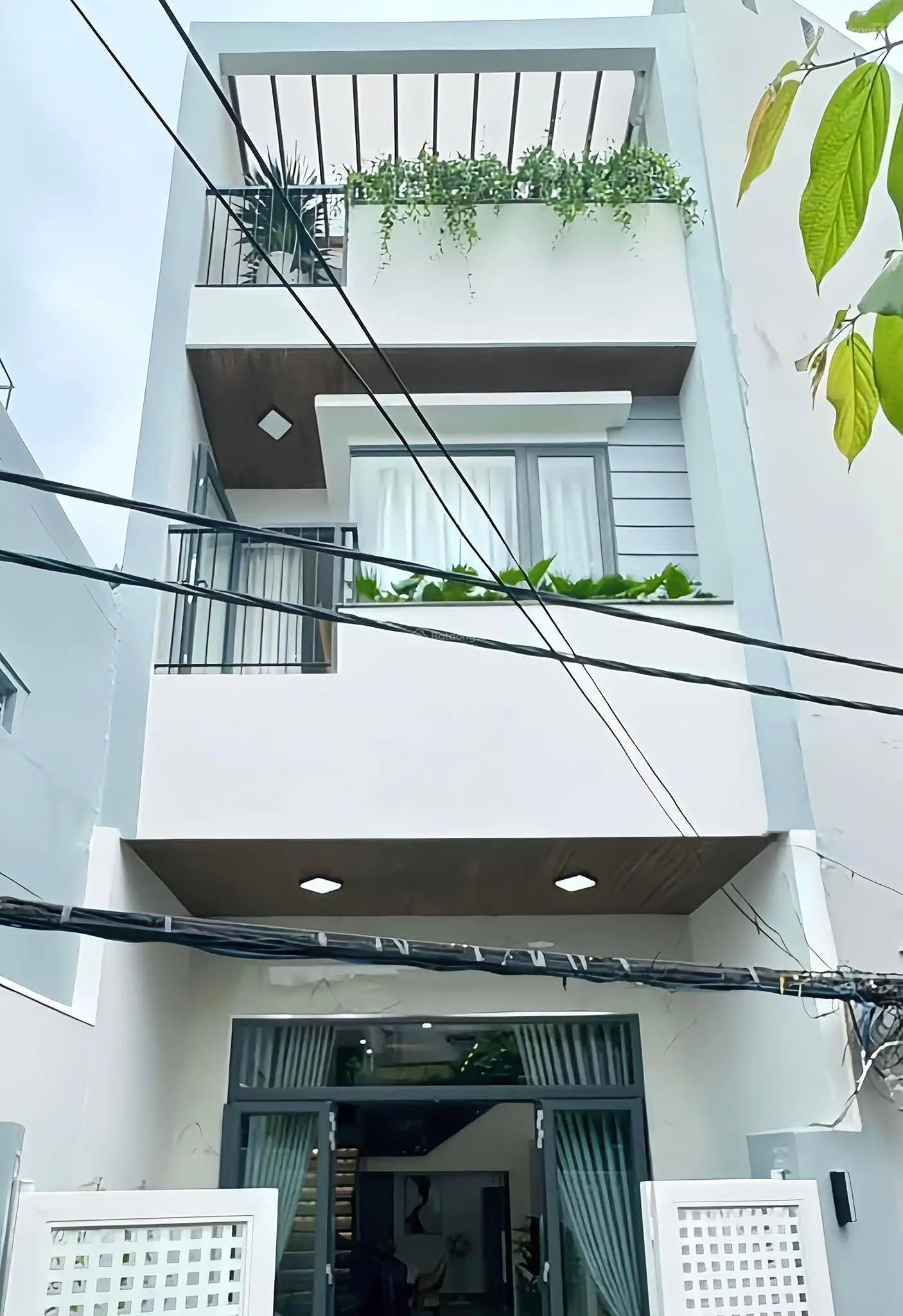 Khu Hiếm Nhà Bán - HXH - Đường Nguyễn Văn Đừng, P. 6, Q. 5 - Giá 3tỷ890/65,6m2, gần CV Võ Văn Kiệt