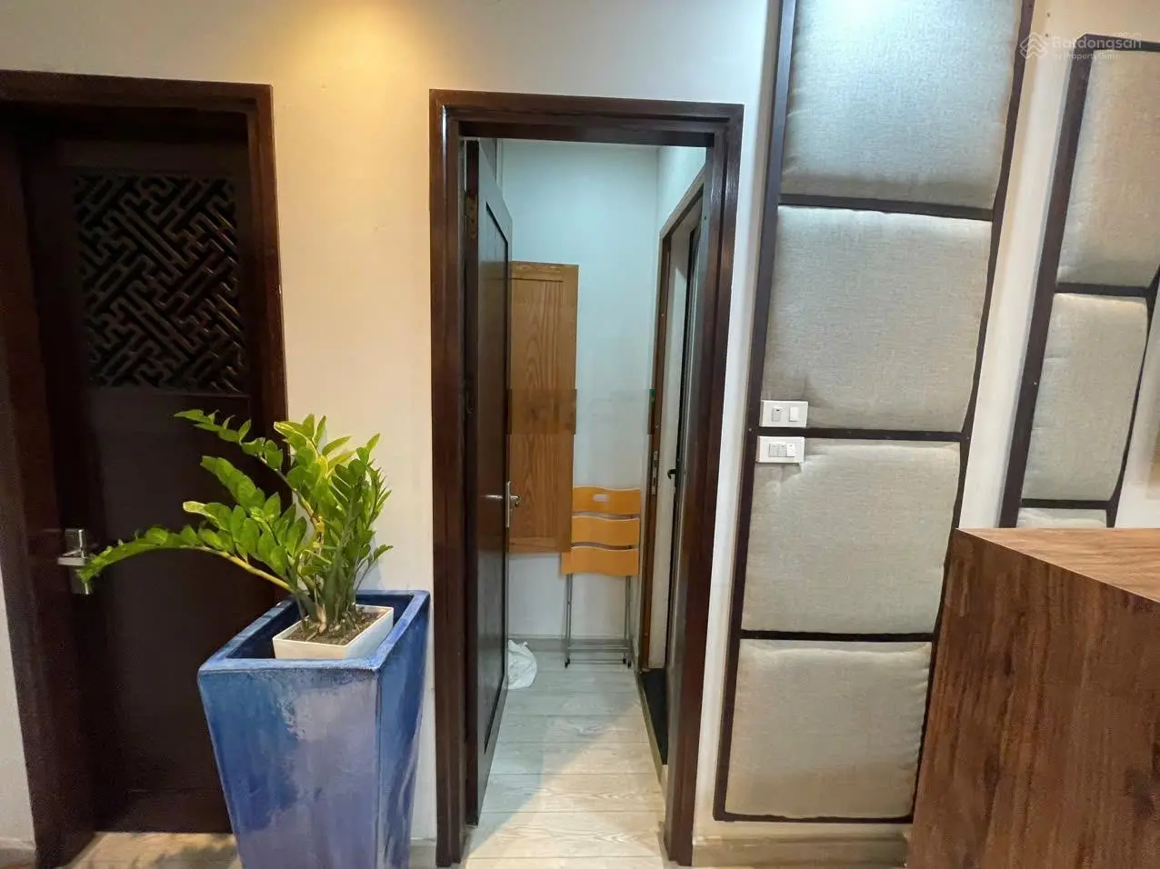 Chính chủ bán căn góc 3PN+1, 2WC, 135m2, view thoáng, toà N01T2 Ngoại Giao Đoàn 9.3 tỷ, 0393 755 ***