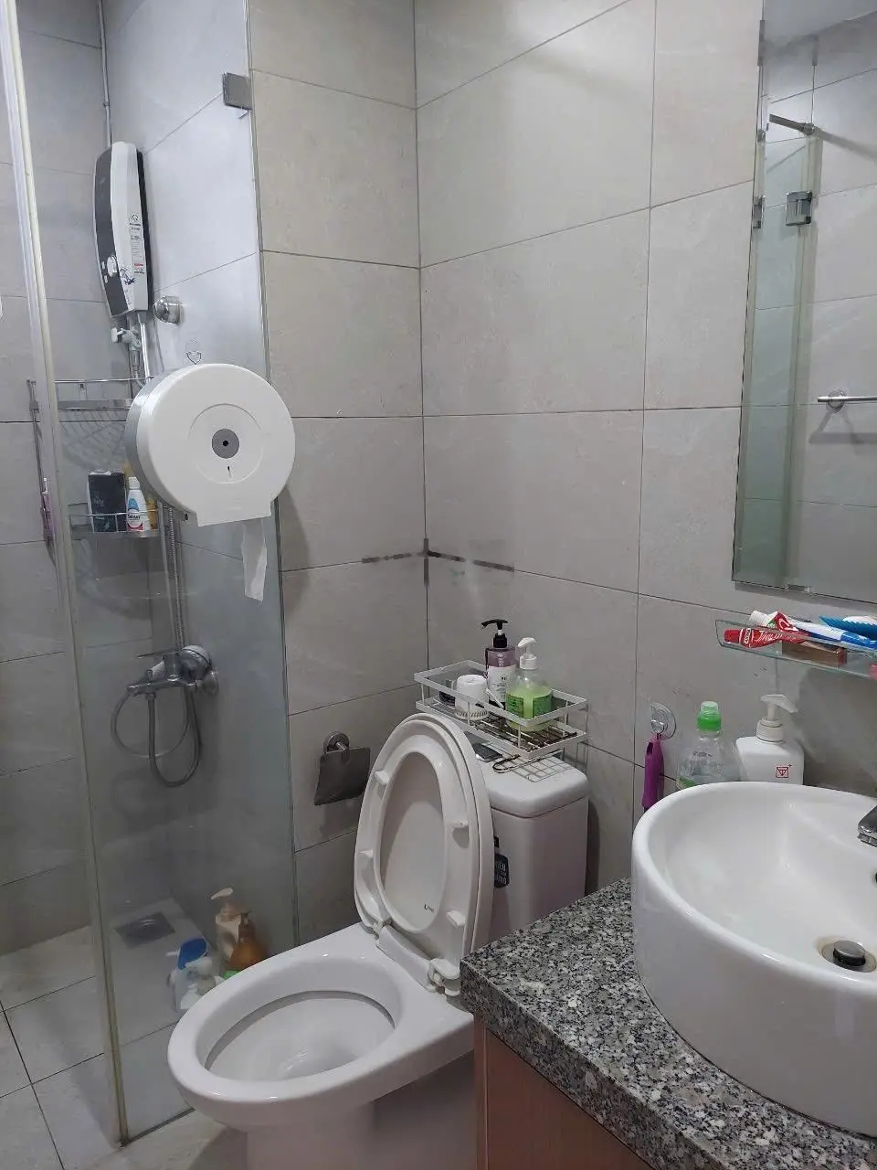 Bán re Habitat 2 pn 2 wc,giá 1 tỷ 650 triệu, dt 61m2 ngay Aeon Mall Vsip1, Thuận An, LH 0896 998 ***