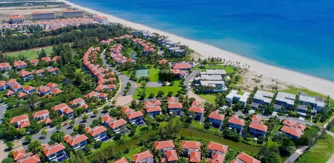 Biệt thự biển 729m2 góc 2 mặt tiền Ocean Villas sổ hồng lâu dài