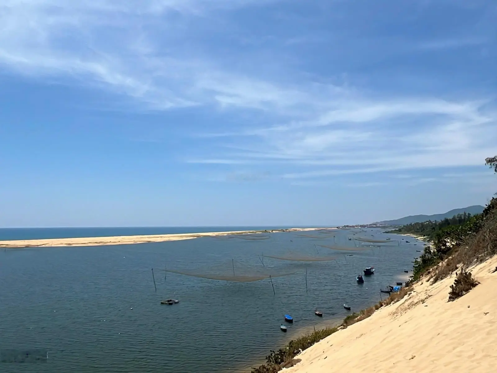 ĐẤT THỔ CƯ VỊ TRÍ TRUNG TÂM HOÀI HƯƠNG, 20M NGANG HOÀNH TRÁNG, XE TẢI ĐỖ CỬA, NGAY BIỂN HOÀI HƯƠNG