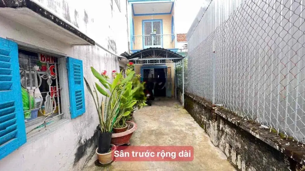 Nhà mặt tiền Lý Thường Kiệt trung tâm TP Rạch Giá, 2 tầng, 72m2, SHR