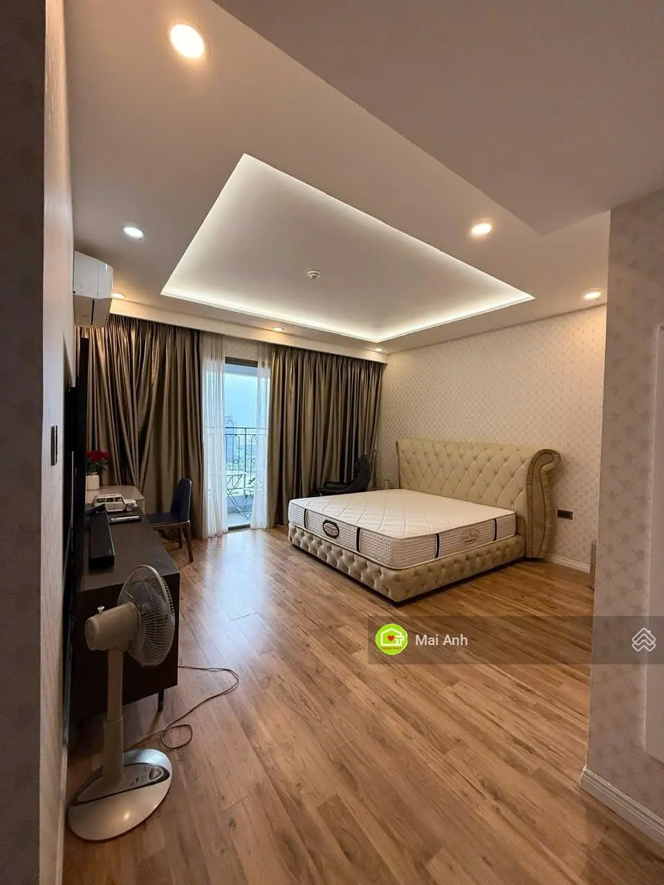 Cần bán căn hộ Saigon Royal VIEW sông Sài Gòn. 2PN-2WC 86m2. Nội thất đầy đủ - Chỉ 7,850 tỷ.