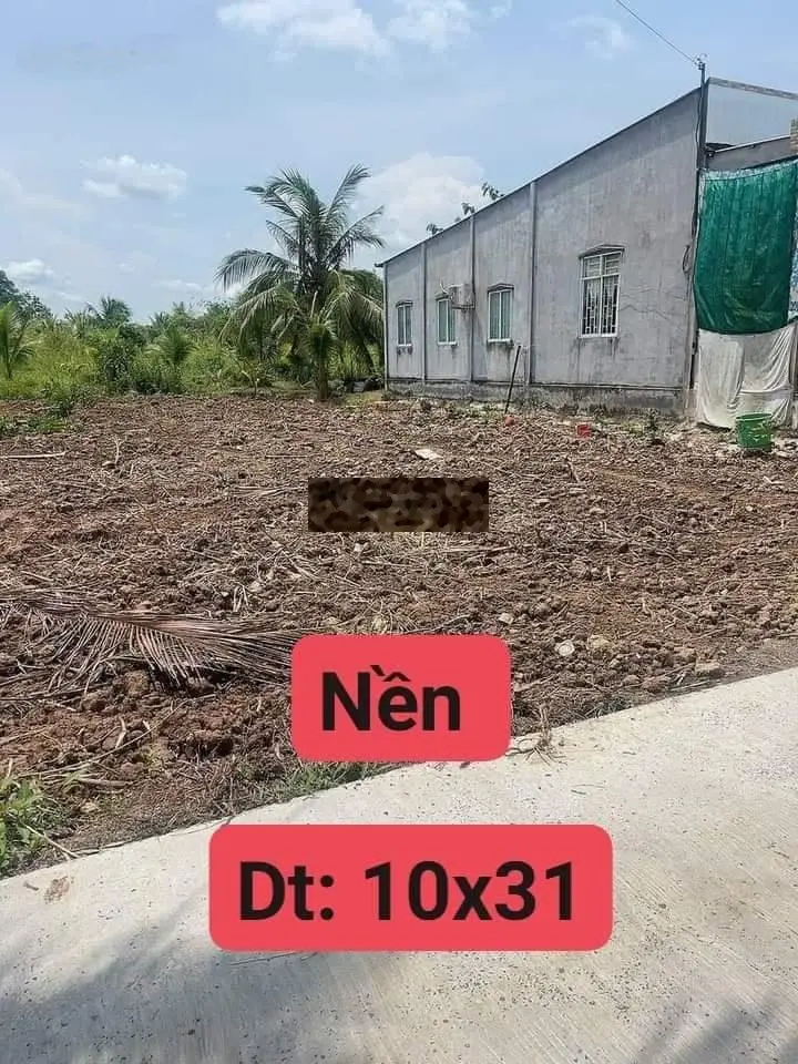 Bán 300m2 đất CLN, mặt tiền 10m. Giá 570tr