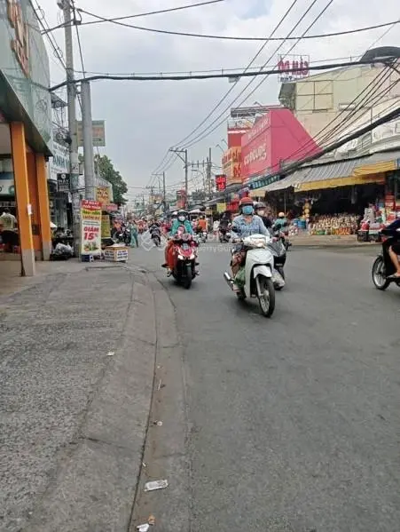 Bán dãy trọ 8 phòng mặt tiền đường Nguyễn Văn Bứa, Hóc Môn hiện đang cho thuê kín.Giá 720 triệu