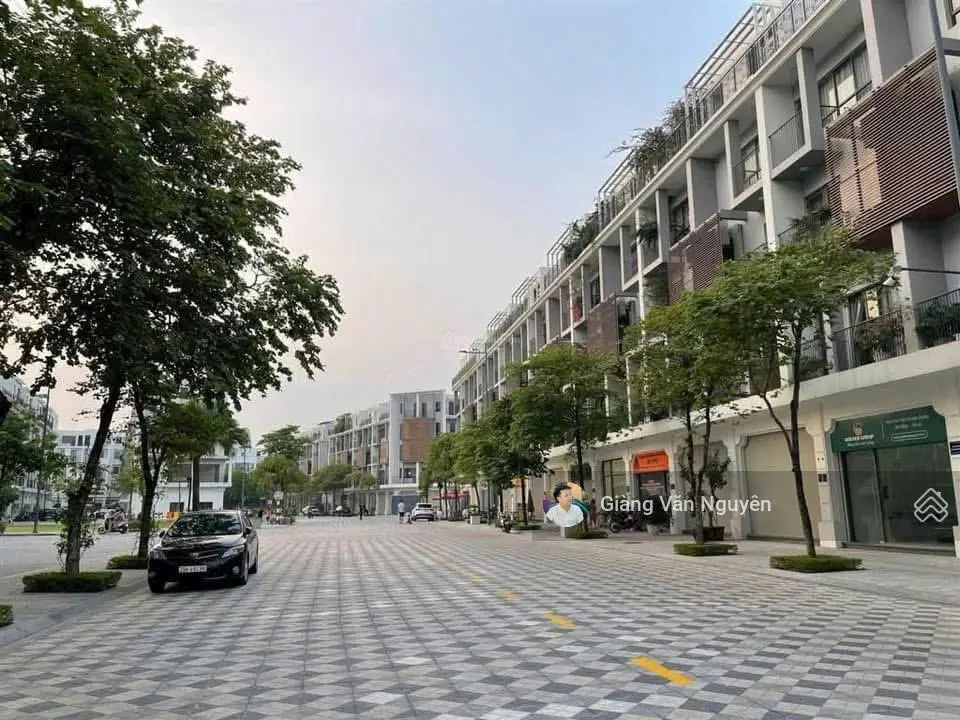 Cần bán gấp căn shophouse tại Block 14 dự án The Manor Central Park giá 27.5 tỷ GẤP GẤP