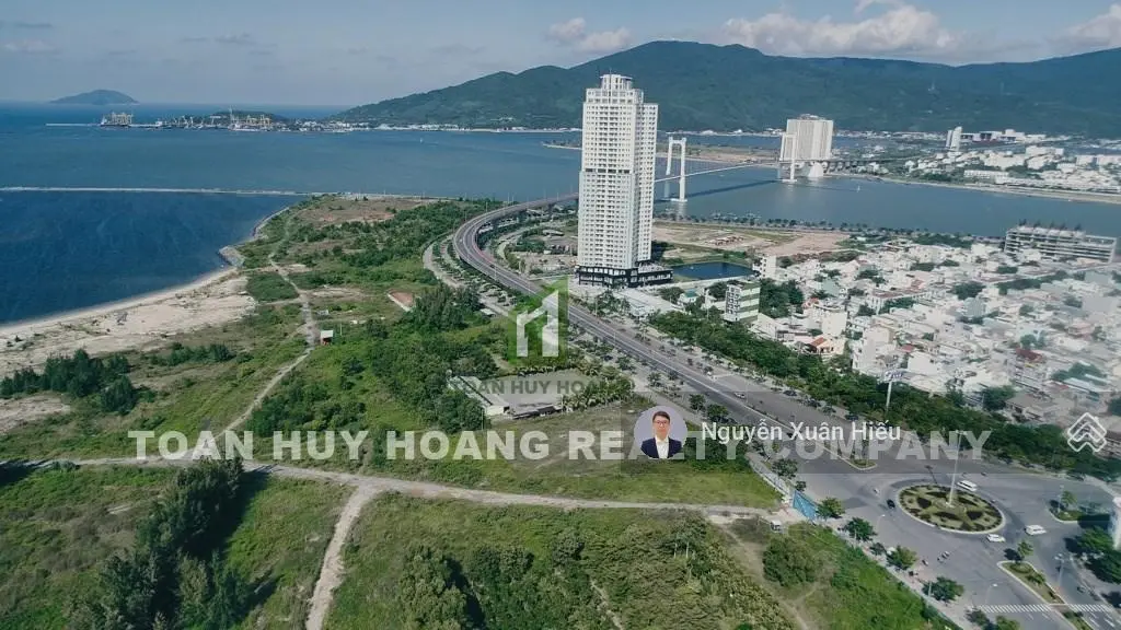 Bán căn hộ blooming 2 phòng ngủ 108m2 tầng cao view đẹp - toan huy hoang