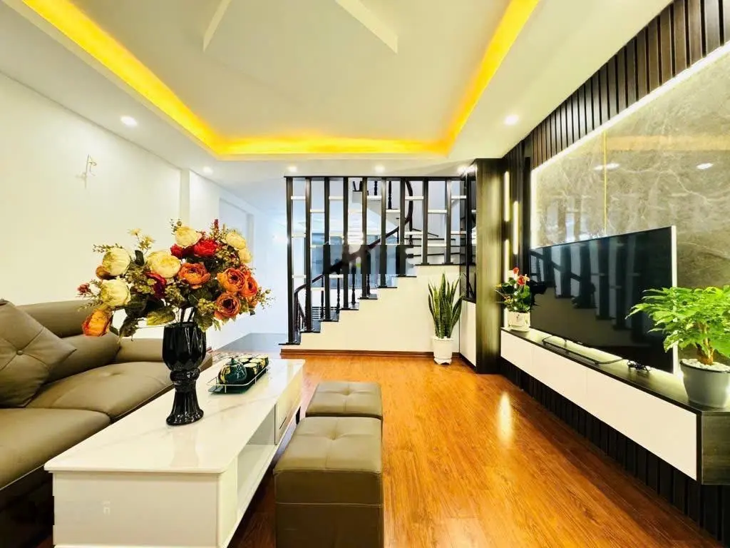 Nhà đẹp đón tết ở Phượng Nghĩa 4T*30m2, ôtô đỗ, ngay chợ, trường, gần Đại Thành, 5P ra KĐT Đô Nghĩa