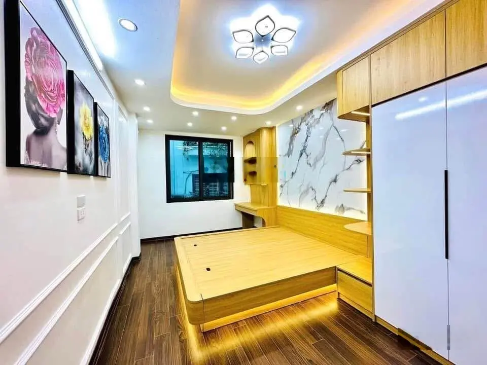 Siêu phẩm lô góc Trương Định, 40m2 4 ngủ, mặt ngõ KD, Nhà đẹp ở ngay, chưa đến 7 tỷ