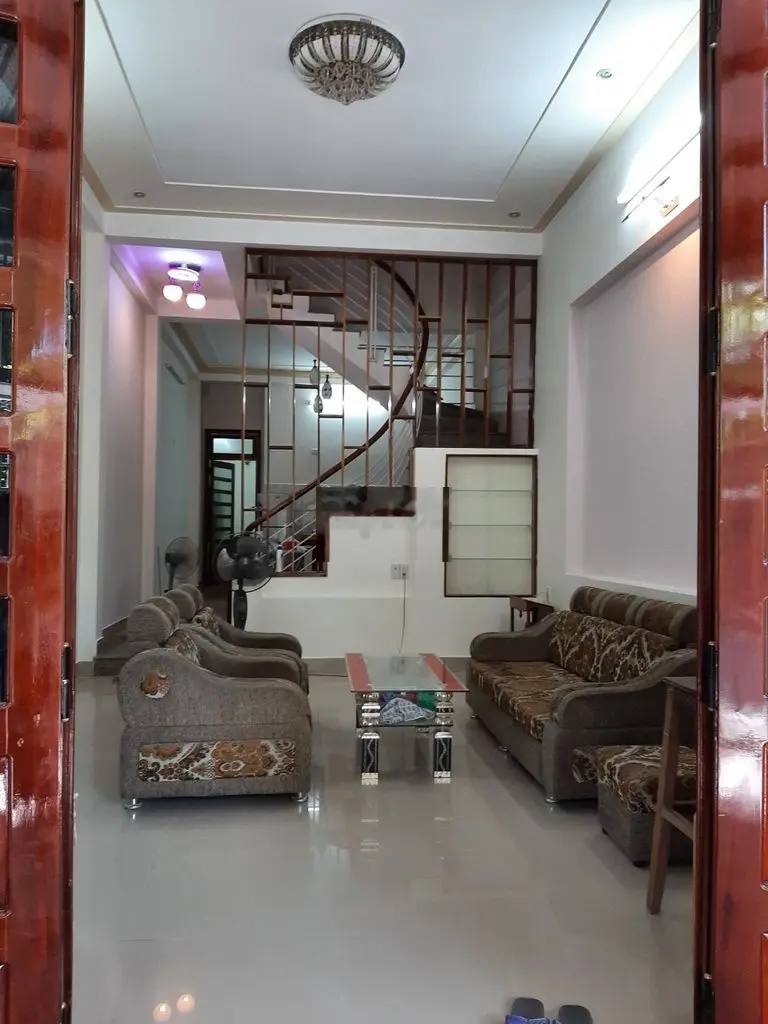 Nhà mặt tiền, 82 m2, 3 tầng, đường Nguyễn Khoa Vy, Vỹ Dạ, Huế