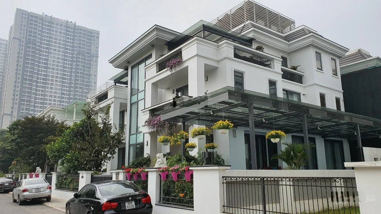 Chính chủ cần tiền bán shophouse Vinhomes Gardenia 93m2, 34 tỷ