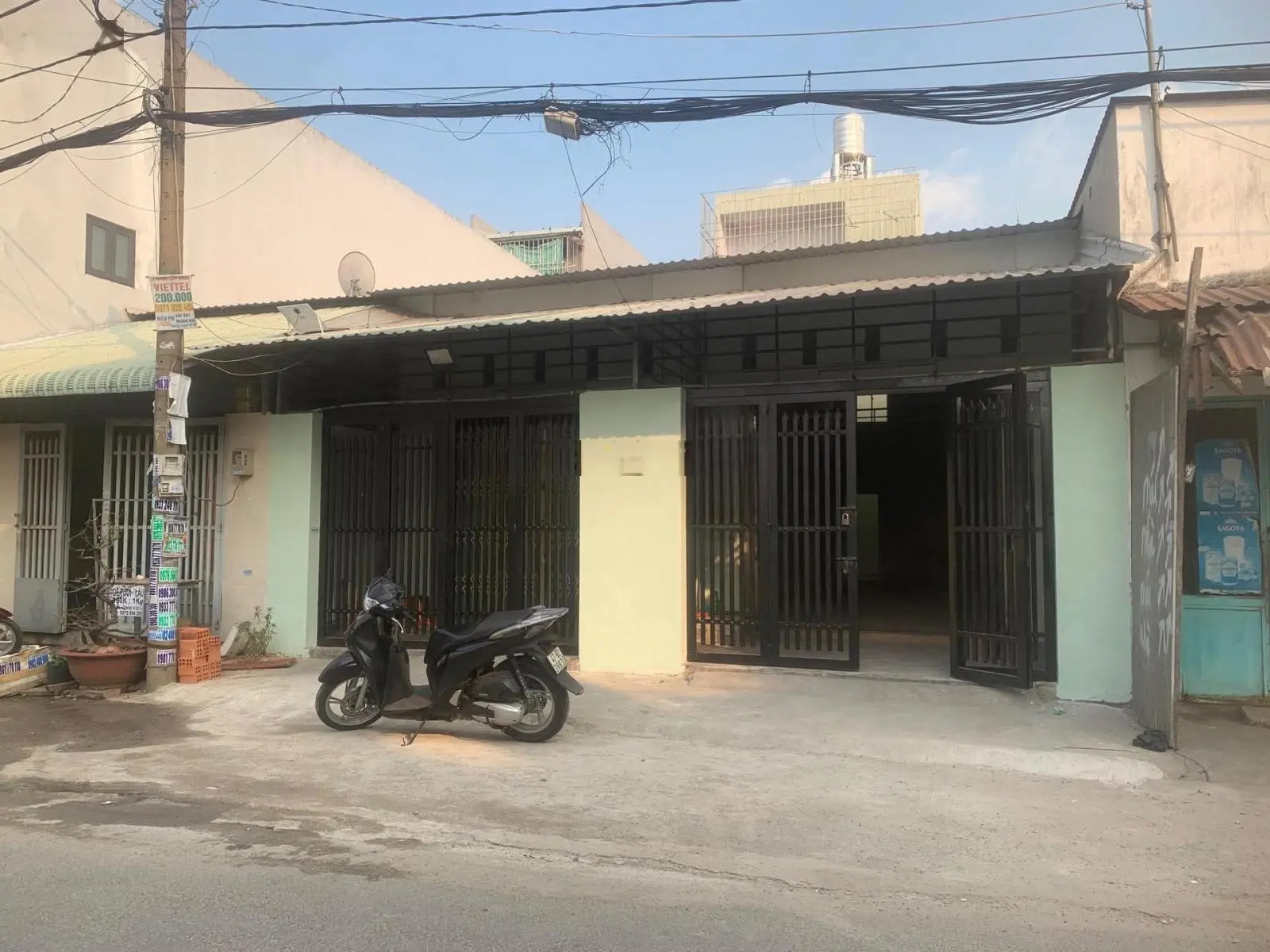 Bán gấp mặt tiền ngay Phan Văn Đối, Hóc Môn, 8x18m