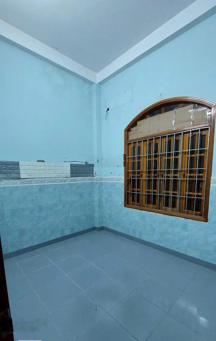 Bán 76m2 ngang 4,6m chỉ 4,4 tỷ nhà 2 tầng sát biển hòn chồng, vĩnh hải nha trang- 0964326158