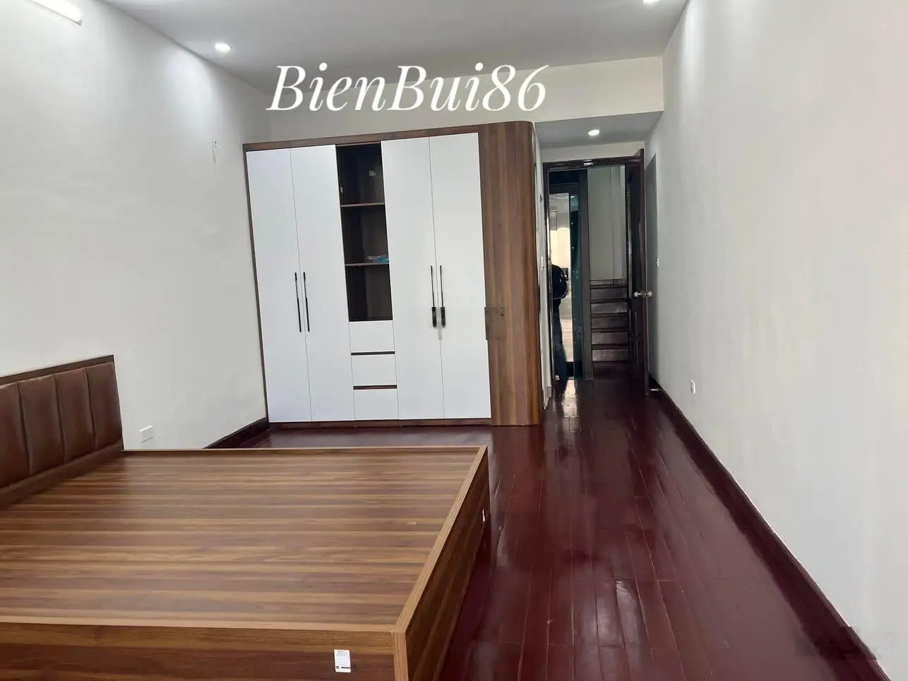 Cần bán nhà đẹp,ở luôn kinh doanh,ô tô vào nhà,gần phố,thang máy nội thất xịn,42m2,6t,3.9mmt-14.3tỷ