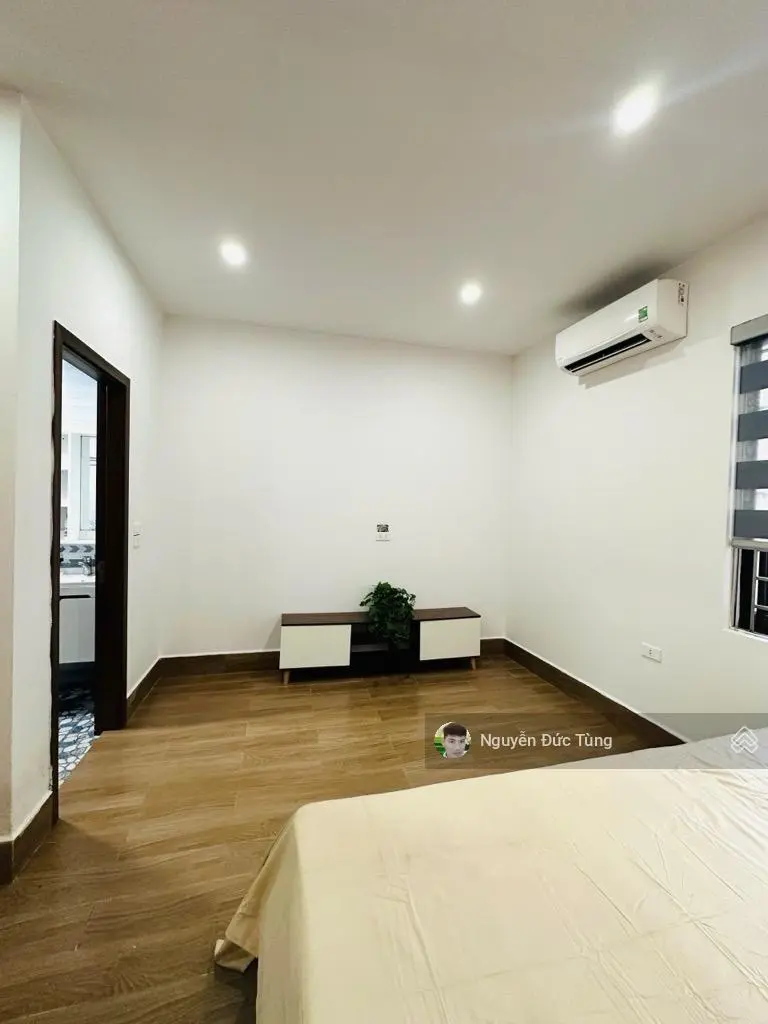 Bán nhà riêng Hoàng Ngọc Phách, ở cực lộc, ô tô tránh, vỉa hè, view sân chơi, 65m2x4T, 4PN, 2x tỷ