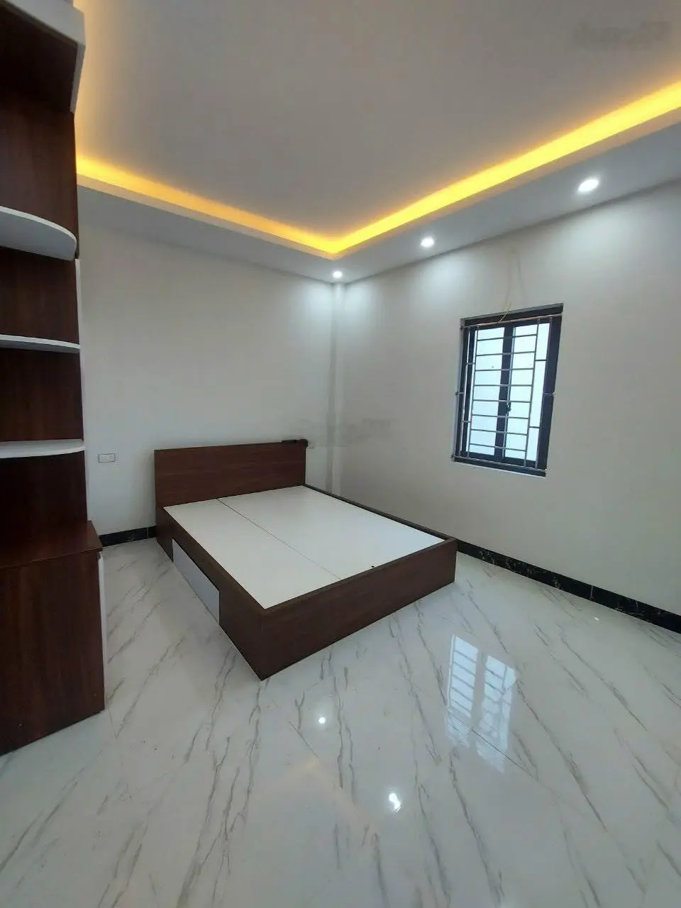 Bán nhà 4T*30m2, full nội thất ôtô đỗ cạnh, ngay cây xăng Cổ Bản Đồng Mai, 5p ra Trung Tâm Hà Đông