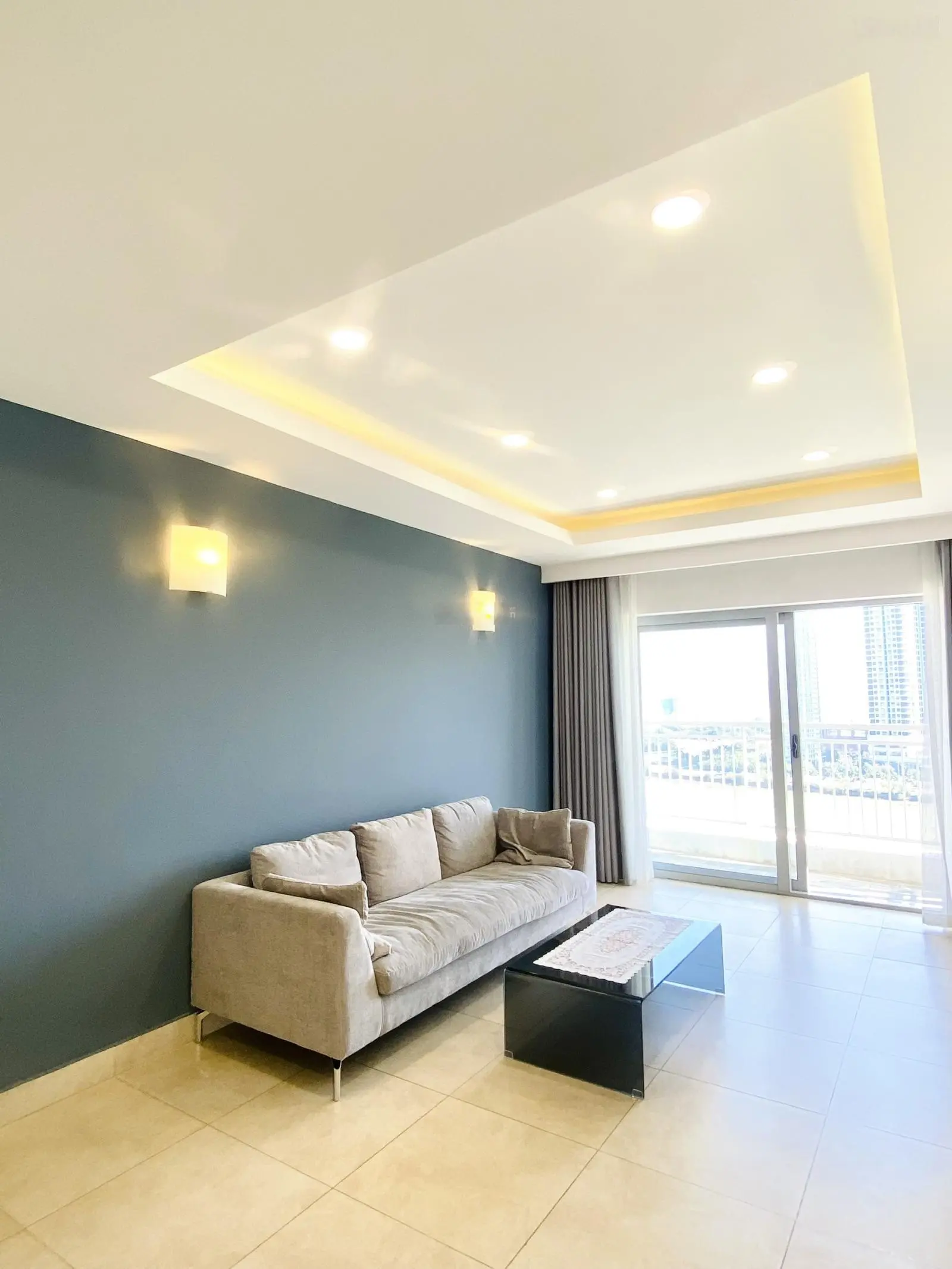 Bán gấp căn 2 phòng ngủ 108m2 chung cư Indochina - 74 Bạch Đằng Đà Nẵng - view trực diện sông Hàn