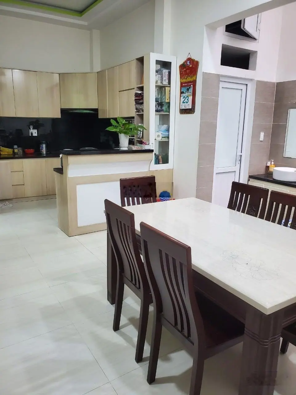 Bán nhà 140m2 chính chủ mặt tiền đường Lê Chân Trung tâm thành phố Nha Trang