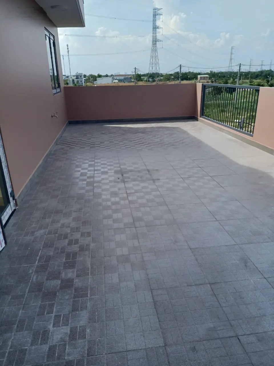 Chính chủ - bán nhà Lê Văn Lương ND 350m2 (9.3x13m) 5.3 tỷ. Lh: 0916 388 ***