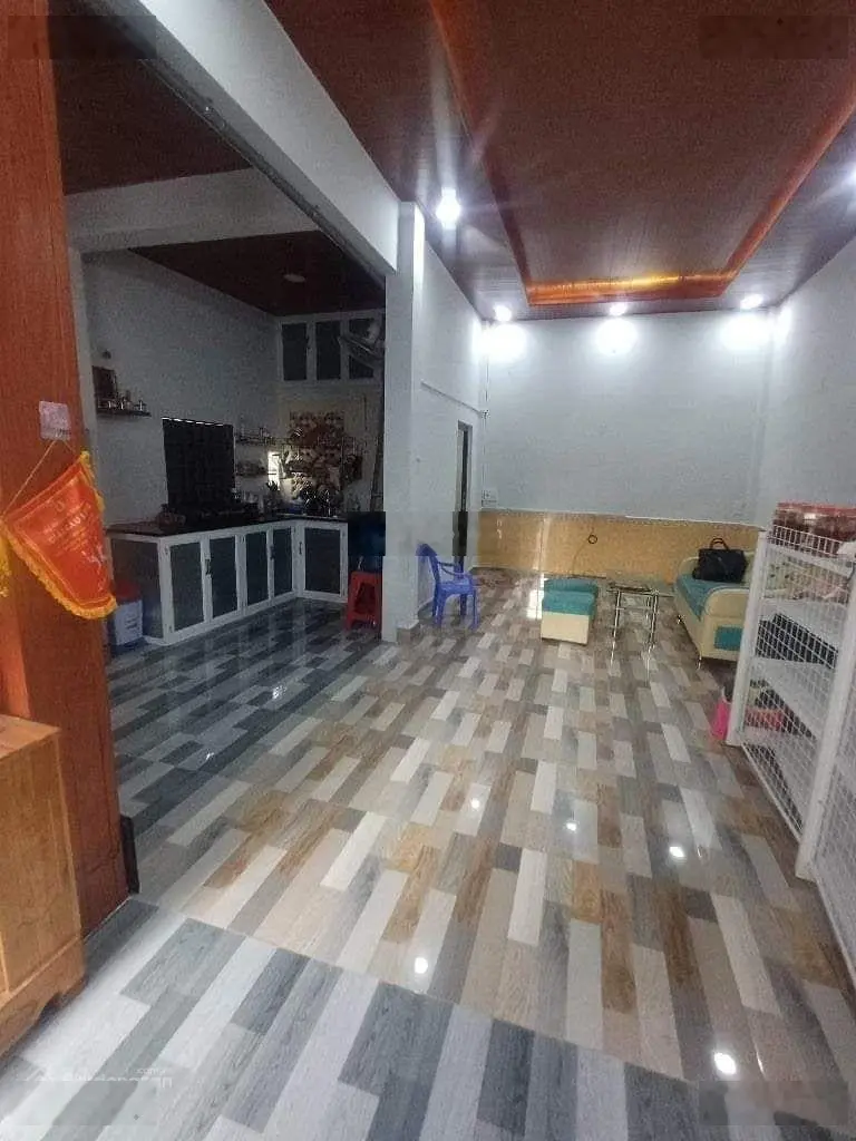 Chỉ nhỉnh 5 tỷ, đường xe hơi thông, dễ kinh doanh mua bán, ngang đẹp 5,6m, kiếm đâu ra căn thứ 2