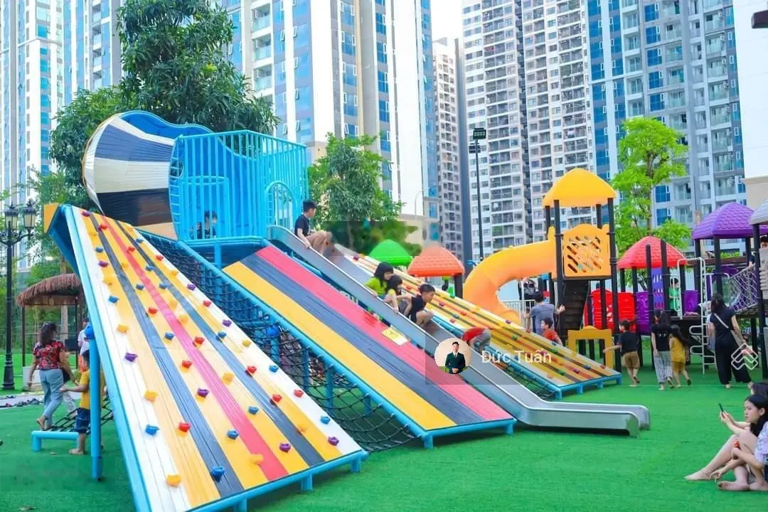 Cần bán gấp căn 3N2VS 80m2, full nội thất cao cấp chỉ 3.65 tỷ Vinhomes Ocean Park