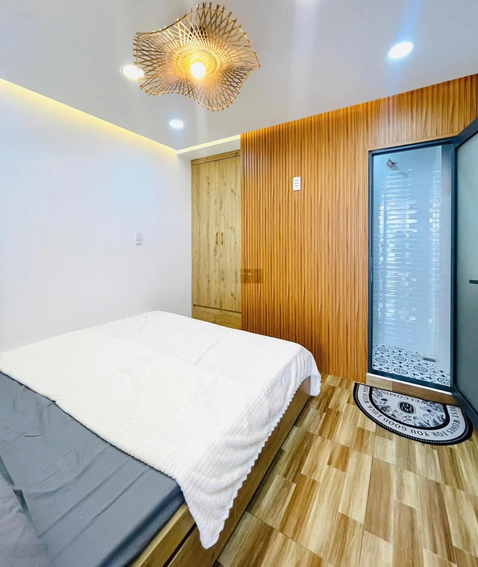 Nhà đẹp Tôn Đản Quận 4, 47m2, nhà 1 lầu, sổ riêng, hẻm 5m, HĐ thuê 14tr/tháng. LH 0905 252 061