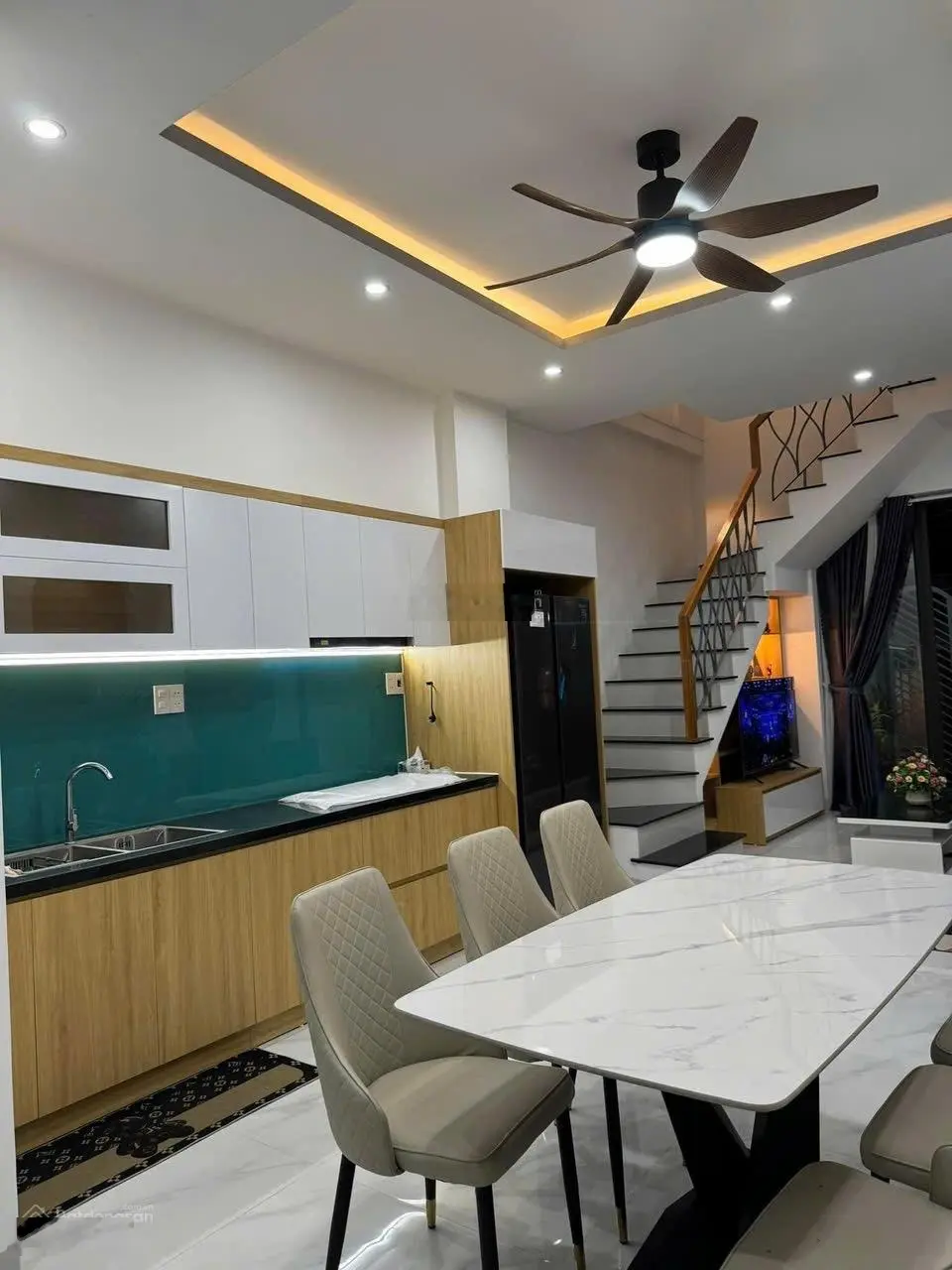 Nhà 3,5 tầng kiệt 3m Trưng Nữ Vương thoáng gần đường chính Q. Hải Châu, DT: 50m2, DTSD: 152m2