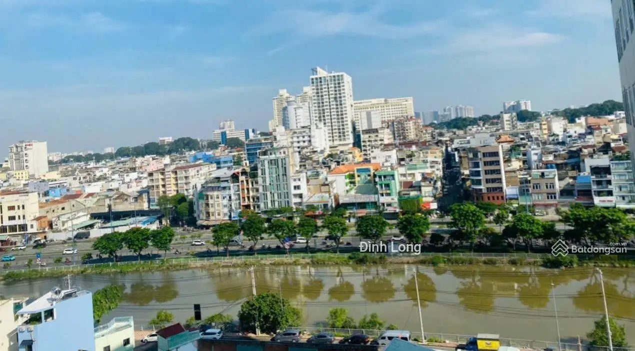 Căn hộ 2PN, 2WC, view sông thoáng mát, gần Nguyễn Tri Phương Q. 5, chỉ 2 tỷ 5