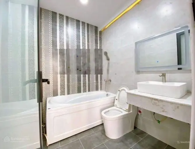 Bán nhà Dương Quảng Hàm P6 Gò Vấp. 64,5m2 giá 3tỷ250 gần nhà hàng Vườn Cau. Đang cho thuê 26tr/th