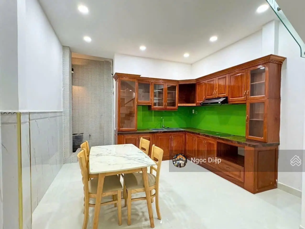 Thanh lý nhà đẹp tại Nguyễn Tri Phương, 80m2, 3PN, 3WC, SHR