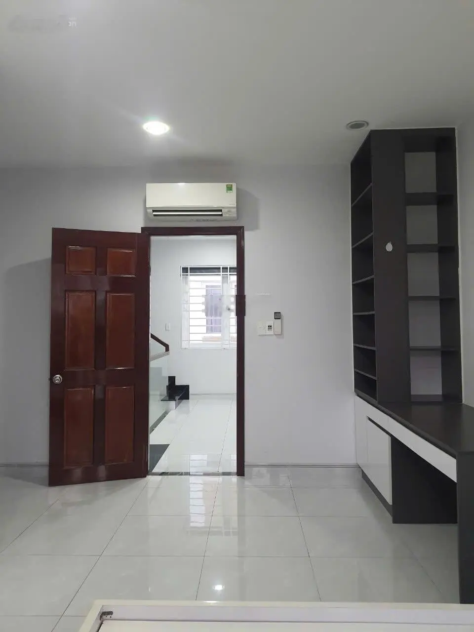 Bán gấp biệt thự Lovera Park, 6,35 tỷ, 80m2, 4PN, 5WC, Bình Chánh, HCM