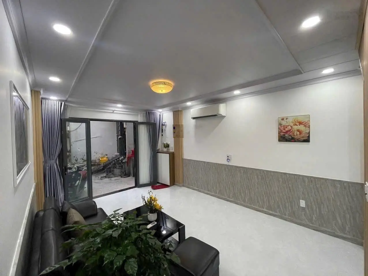 Bán NR 40m2 giá ưu đãi tại Cống Quỳnh, Nguyễn Cư Trinh, Q1, HCM