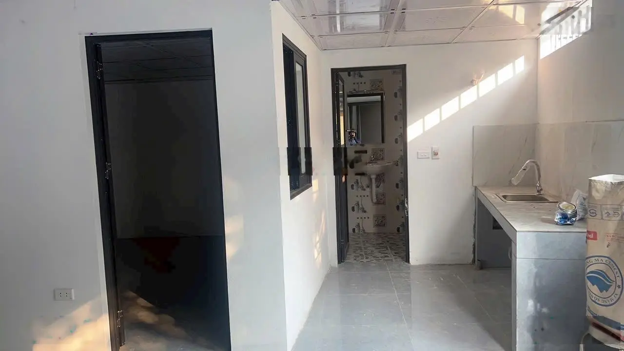 Bán nhà C4 mới xây 40m2, Đại Mạch, Đông Anh, ô tô tải vào tận nhà