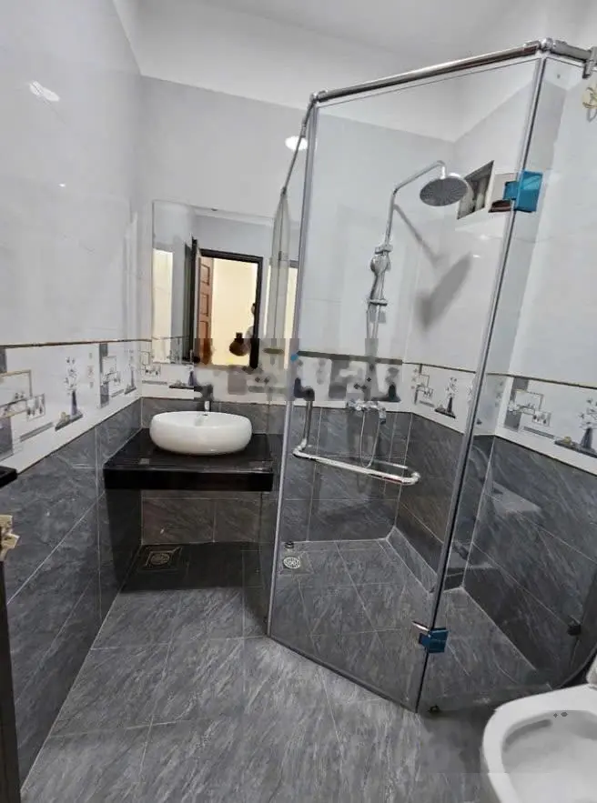 Bán nhà riêng tại Phố Đại La, 7,2 tỷ, 31m2, 5 tầng, 3PN, 4WC