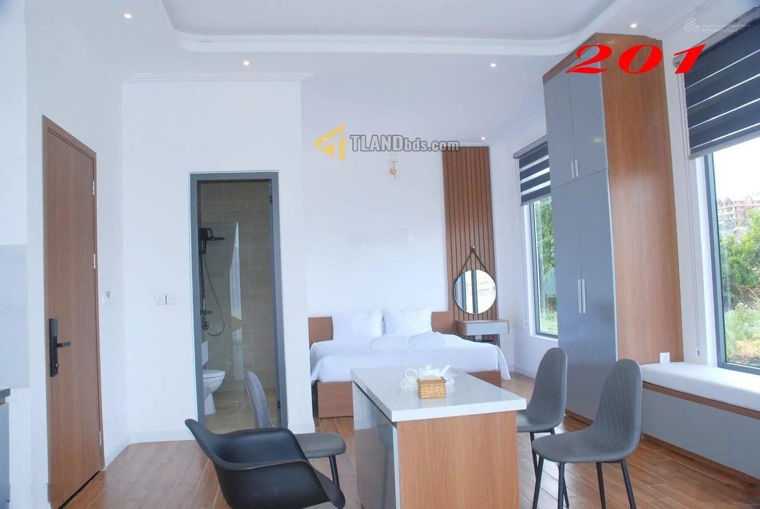 Villa 201m2 hai mặt tiền, ô tô tận nơi, khu chuyên nghỉ dưỡng sẵn mô hình kinh doanh - còn 18 tỷ