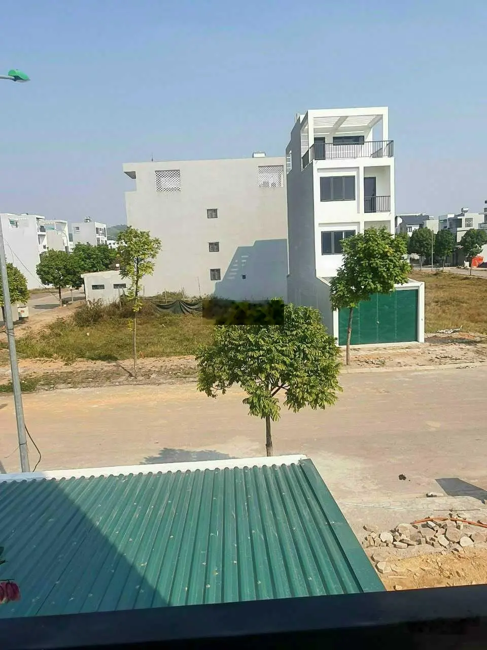 Cần bán gấp đất KĐT mới Xuân Hòa view vườn hoa trung tâm 5000m2 diện tích 103m2 giá chỉ 2,x tỷ